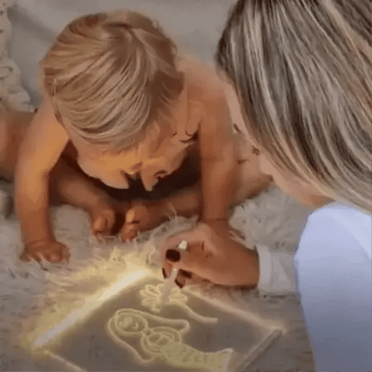 GlowSketch™ | Tänd gnistan i deras kreativitet